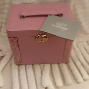 Pink make up case